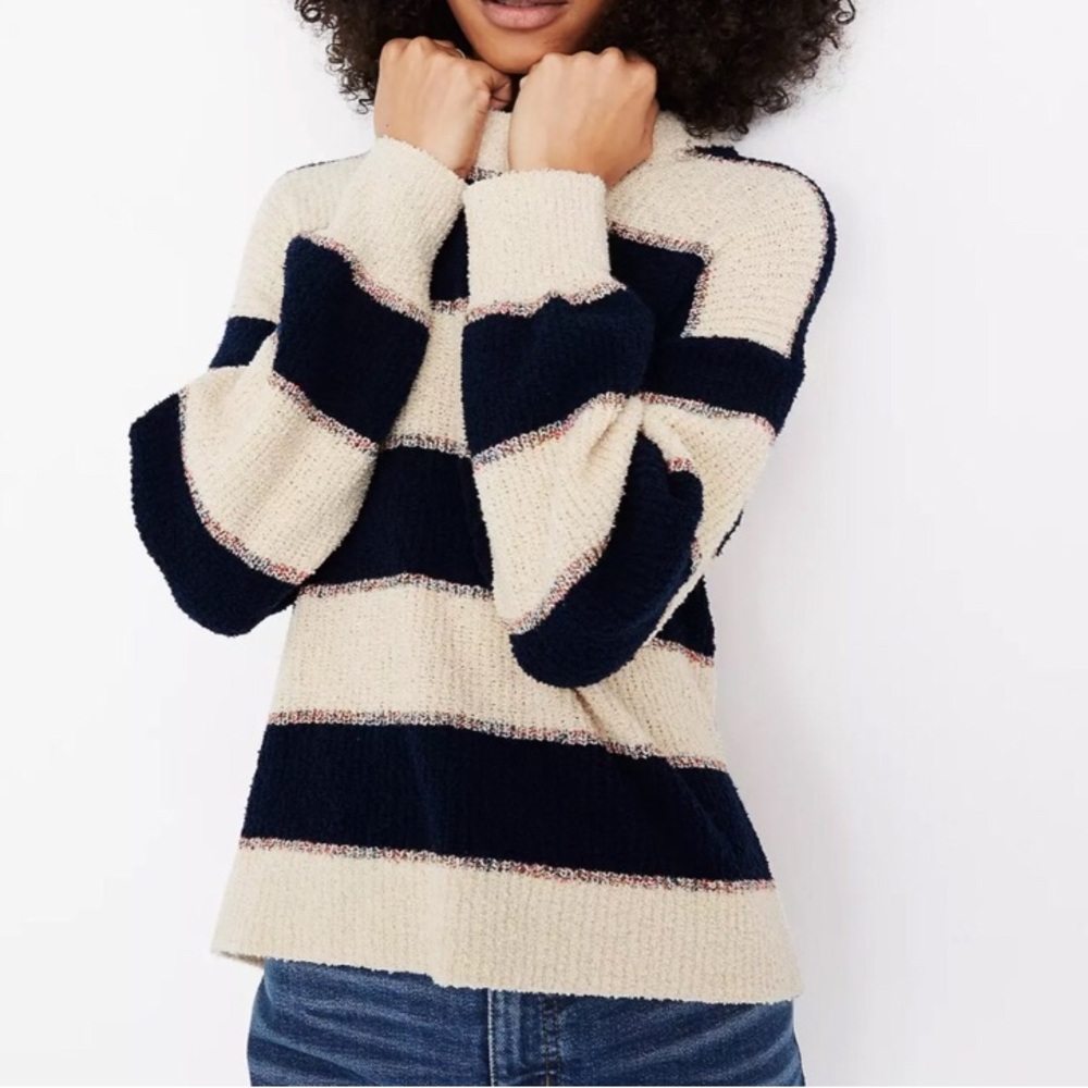 ShiMmeRiNg sWeAter